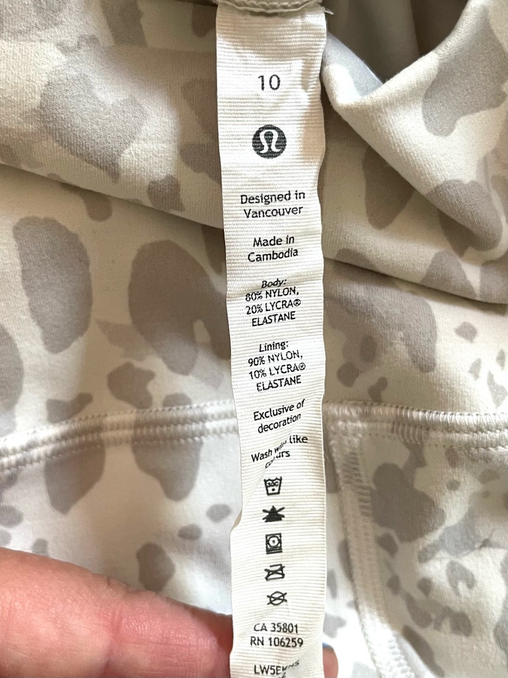 Lululemon Align 25” Cheetah Camo Antique White Sz 10 Yoga Pilates Athleisure - Picture 7 of 7